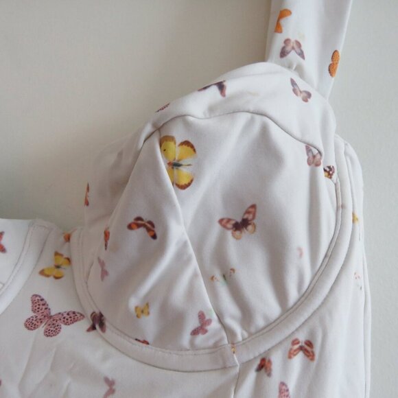 WEWOREWHAT Vintage Danielle One Piece Swimsuit White Butterfly Print - Size M - Picture 4 of 15